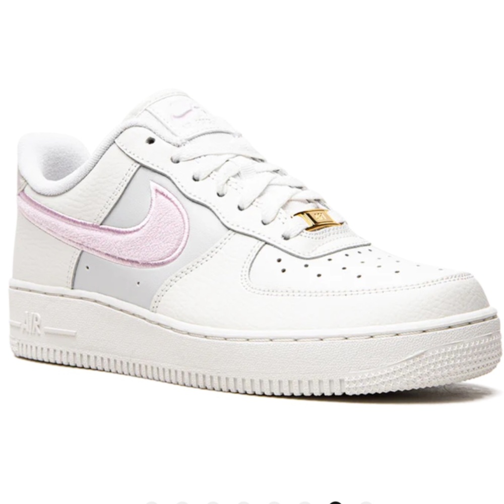 AIR FORCE 1 07 WMNS “Regal Pink” in Box - Picture 2 of 16
